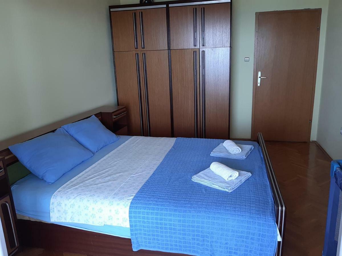 Vesna Apartments 울친 외부 사진