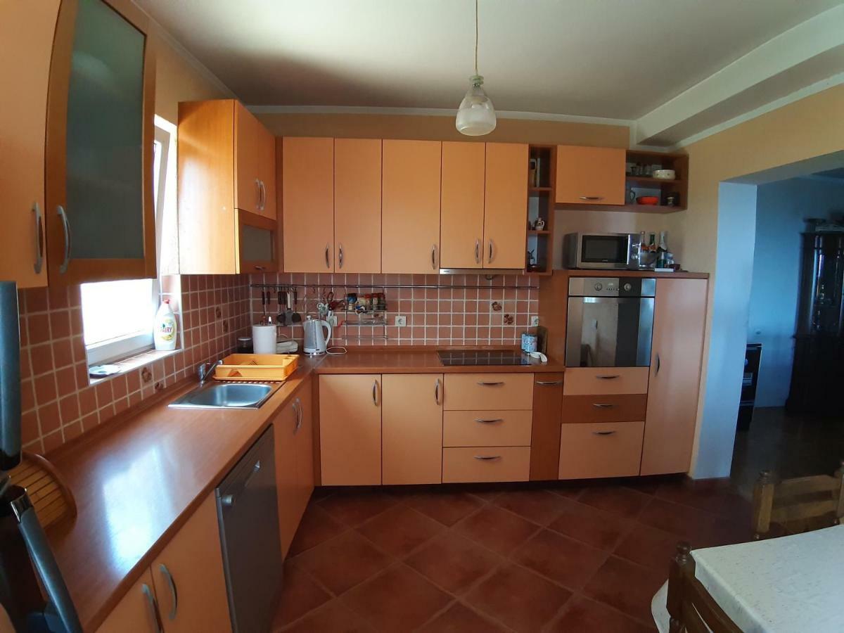Vesna Apartments 울친 외부 사진
