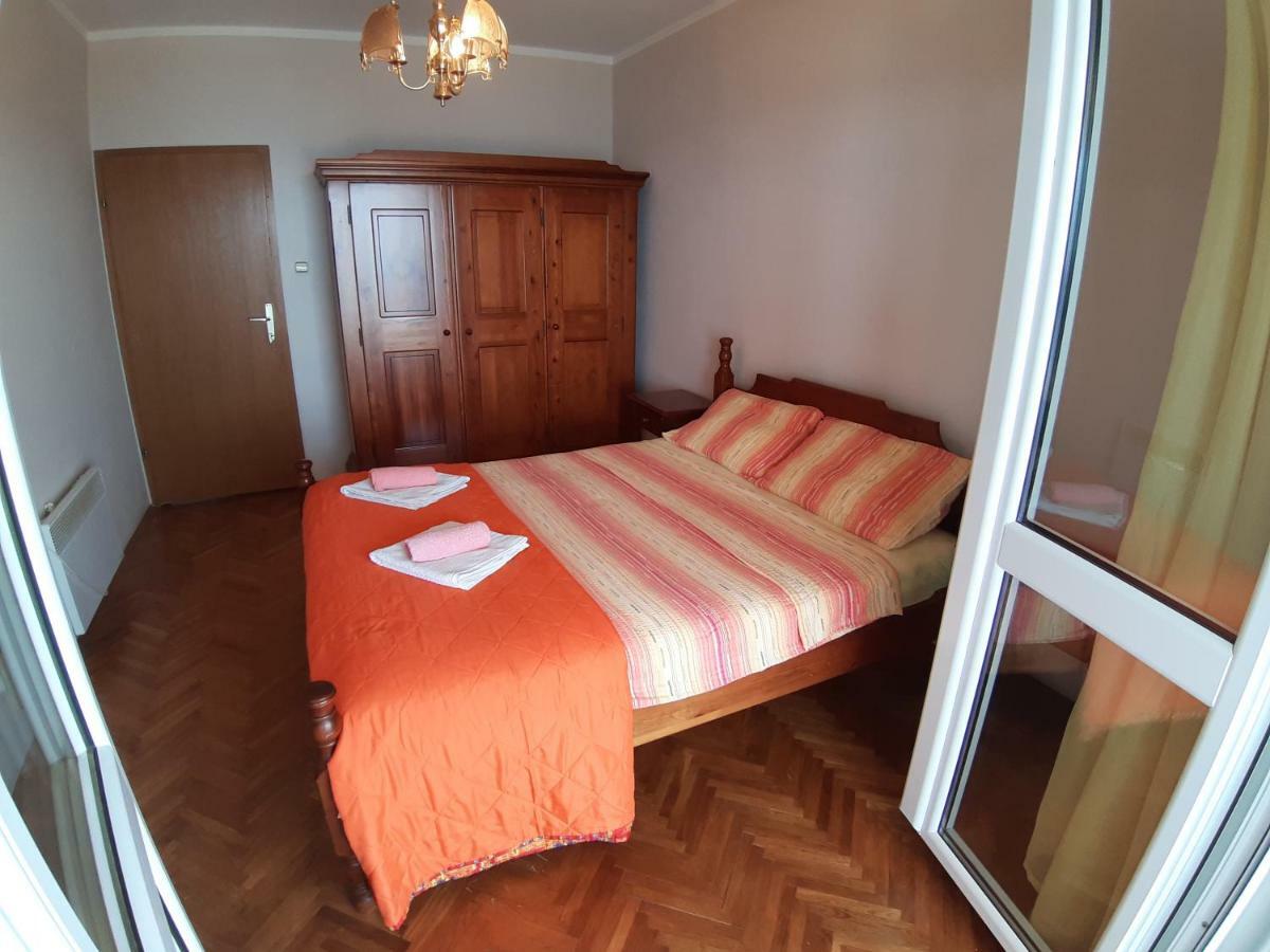 Vesna Apartments 울친 외부 사진
