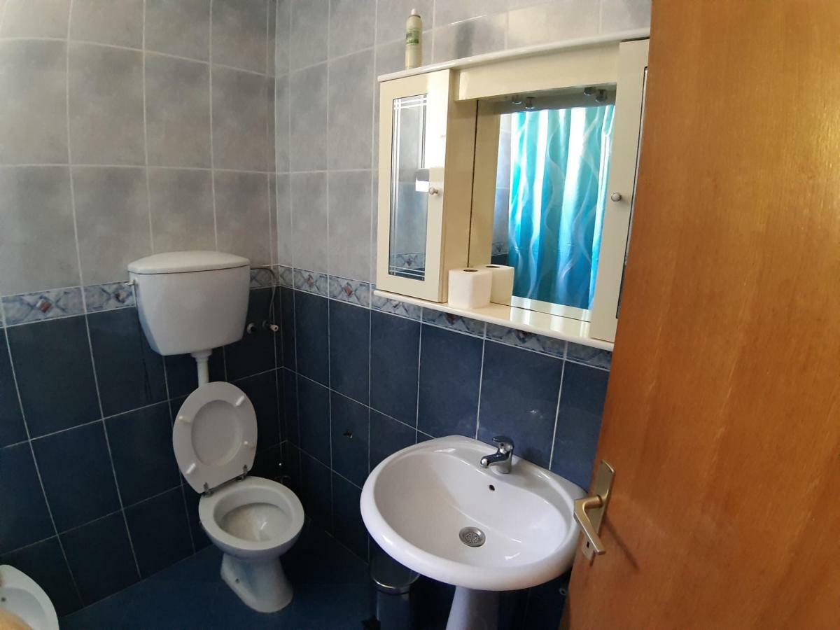 Vesna Apartments 울친 외부 사진